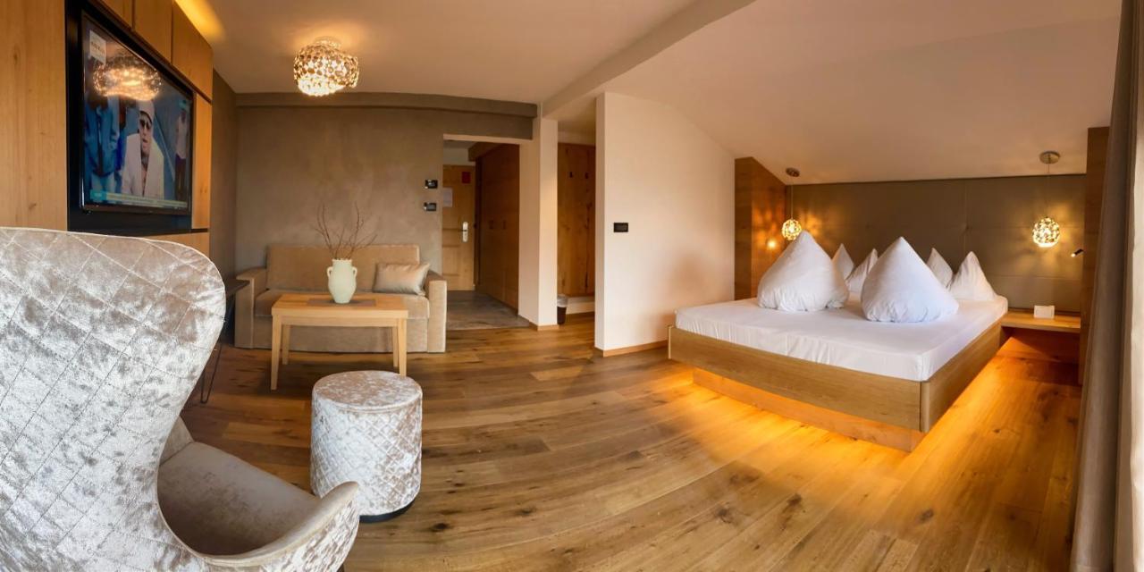 Hotel Panorama Schenna Eksteriør bilde